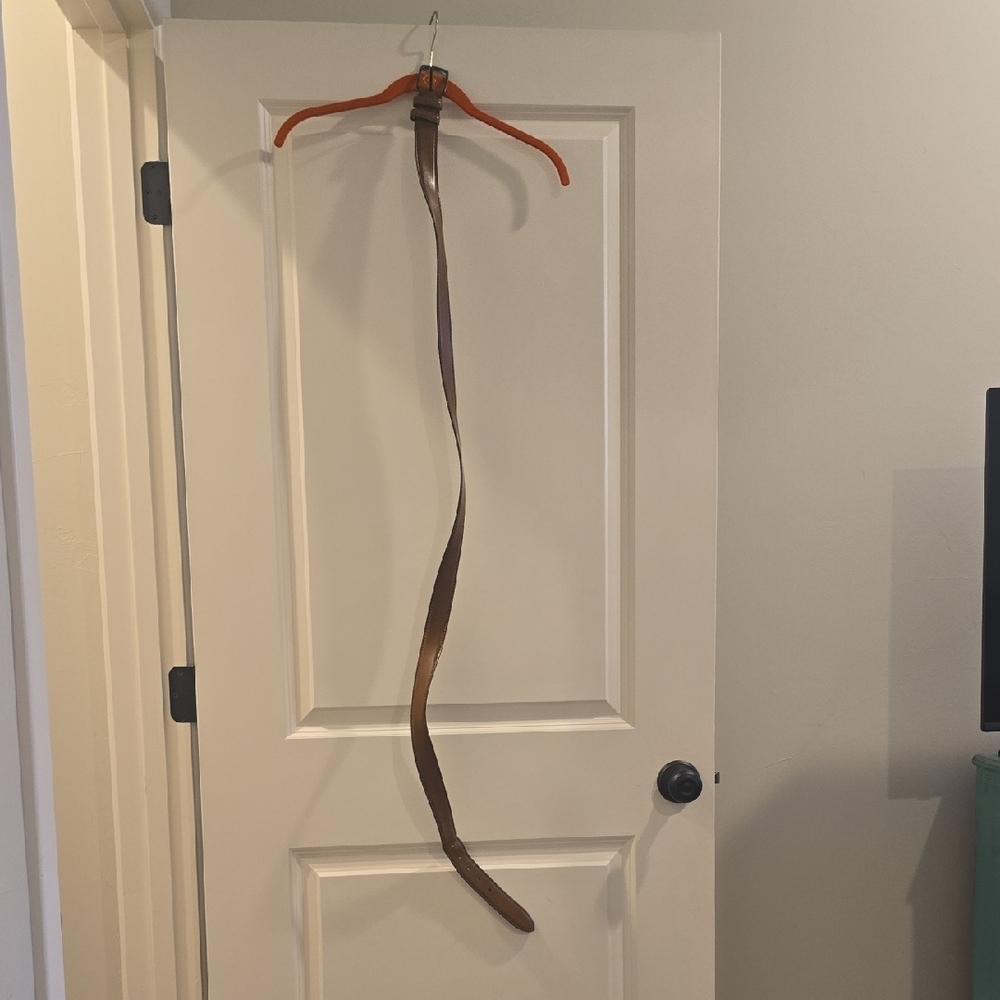 Elegant Brown Wall Hanging Decor